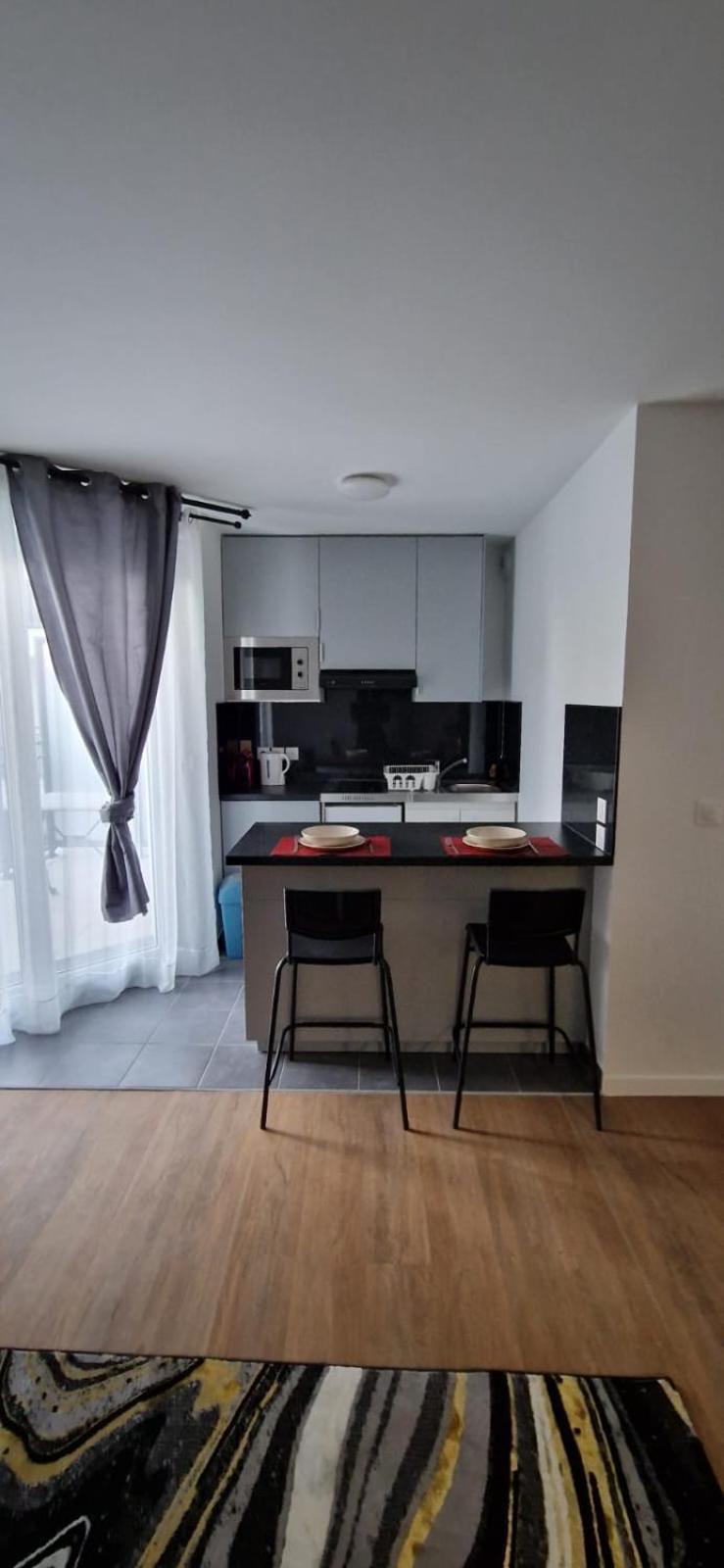 Residence Marceau Drancy Εξωτερικό φωτογραφία