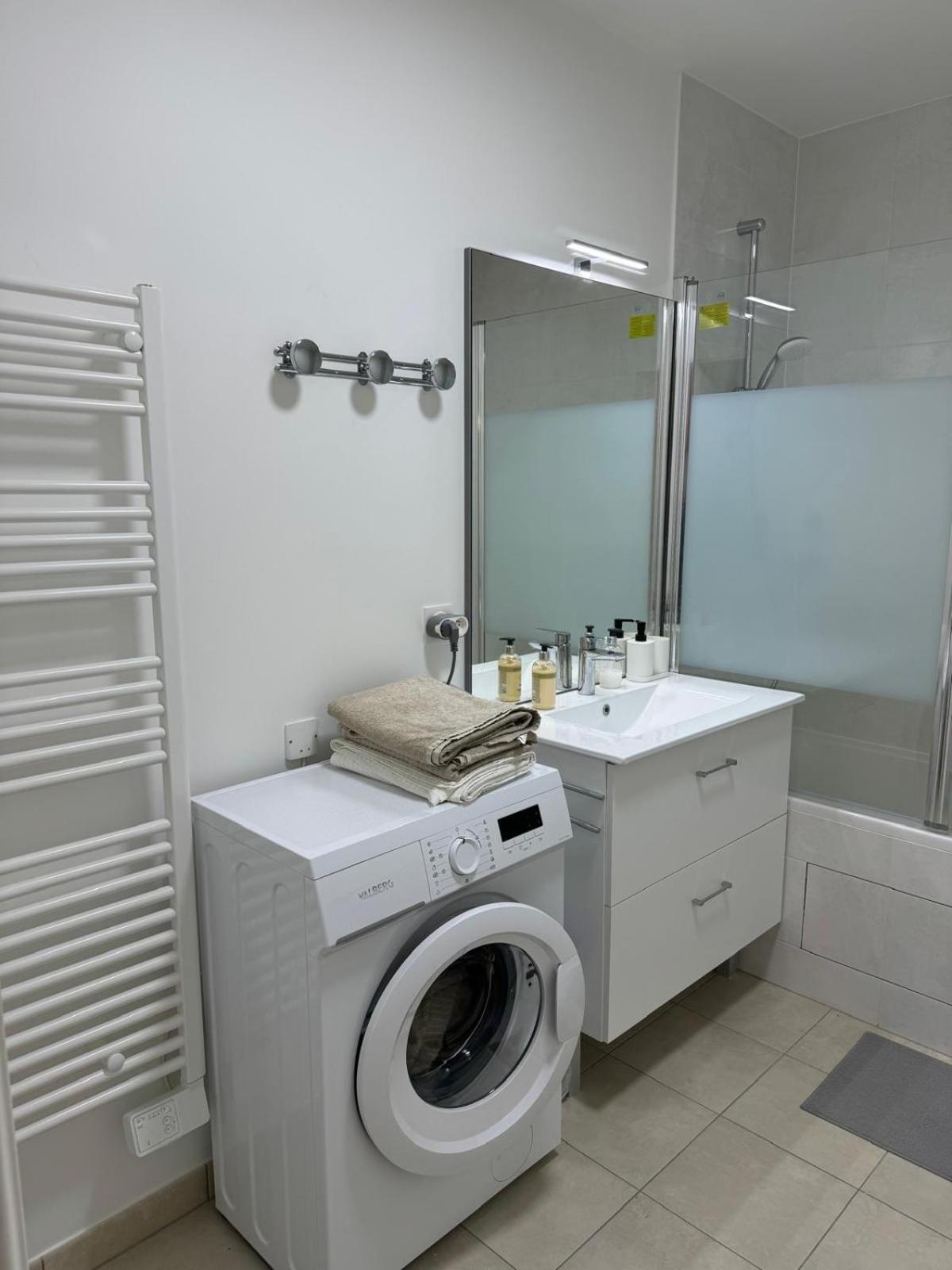 Residence Marceau Drancy Εξωτερικό φωτογραφία